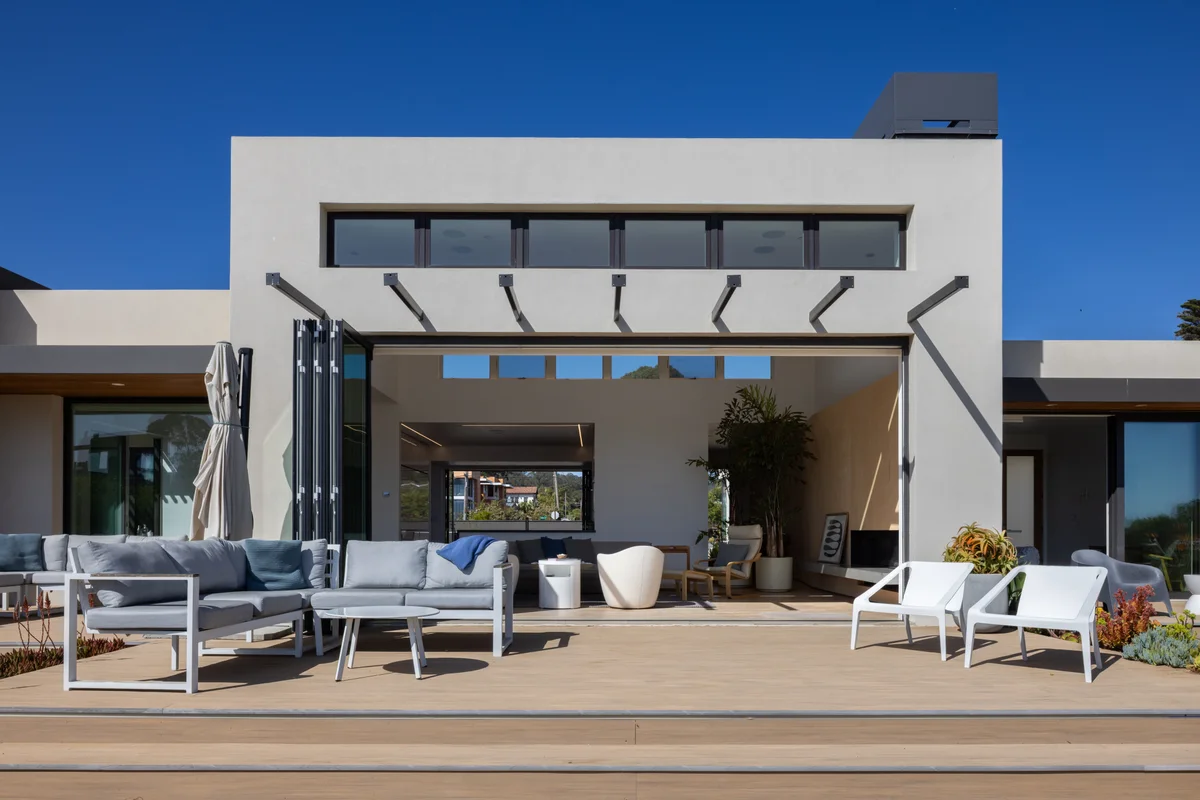 Folding Door, Residential