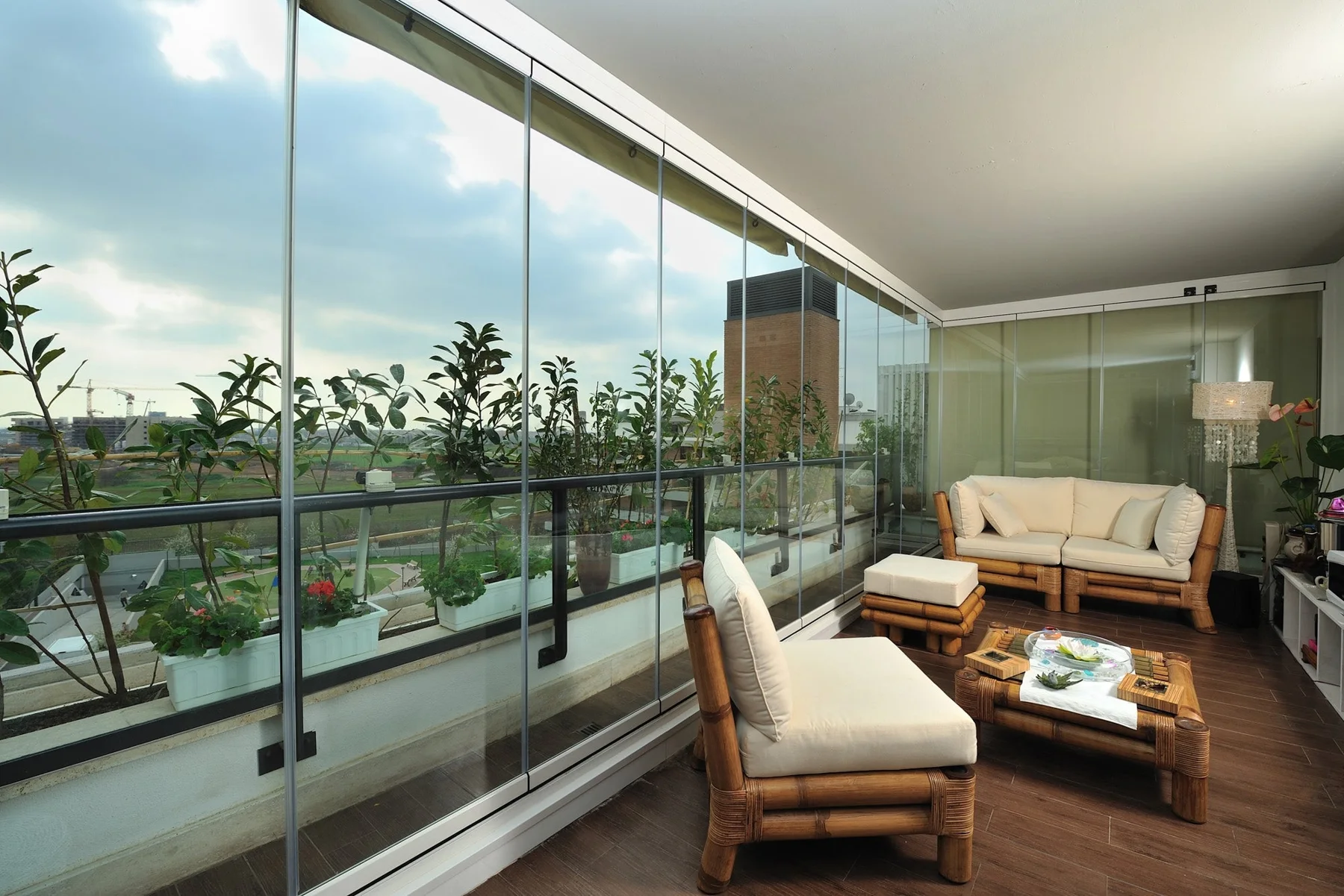 Horizontal Sliding Walls, Private Residence, Seattle, Washington
